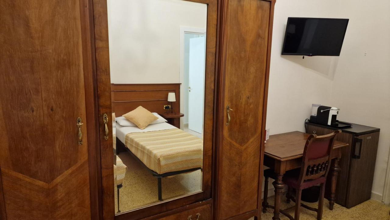 Vittoria Guest House ياتّيباليا المظهر الخارجي الصورة