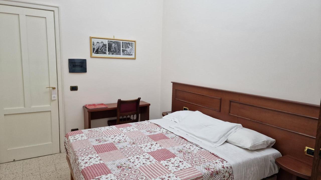 Vittoria Guest House ياتّيباليا المظهر الخارجي الصورة